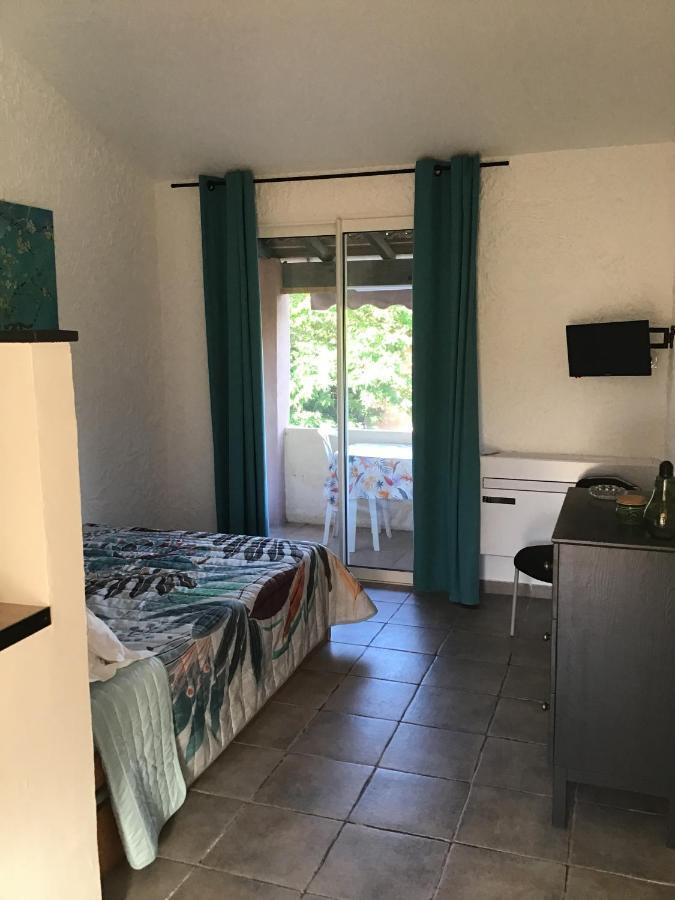 Le Clos des Arbousiers Linguizzetta Extérieur photo