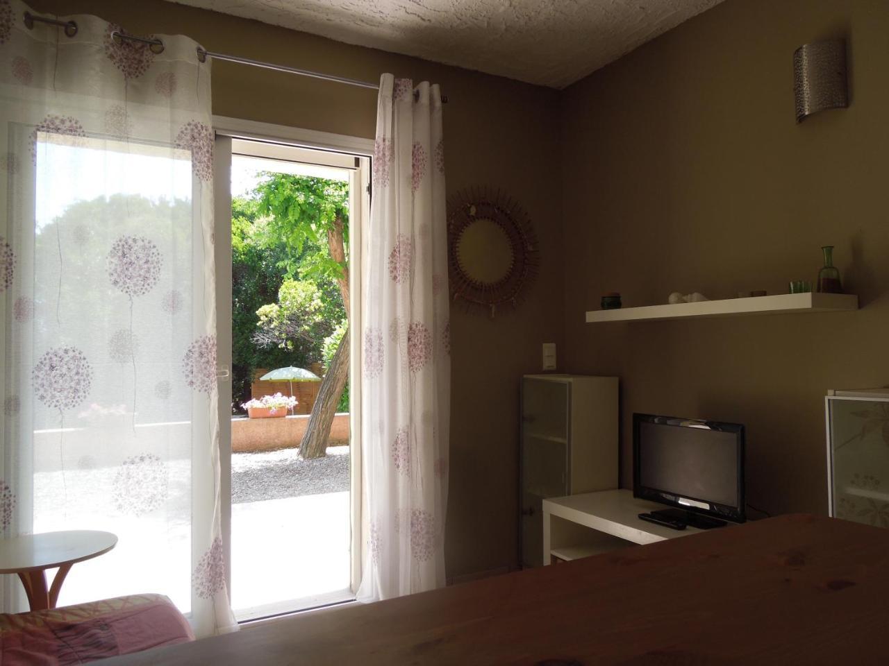 Le Clos des Arbousiers Linguizzetta Extérieur photo